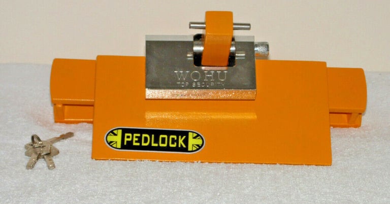 PED LOCK PRO FORD TRANSIT PEDAL BOX LOCK PEDLOCK HIGH SECURITY AND VISIBLE UNIT*