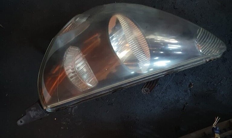 Honda Jazz Left Side Headlight 2004
