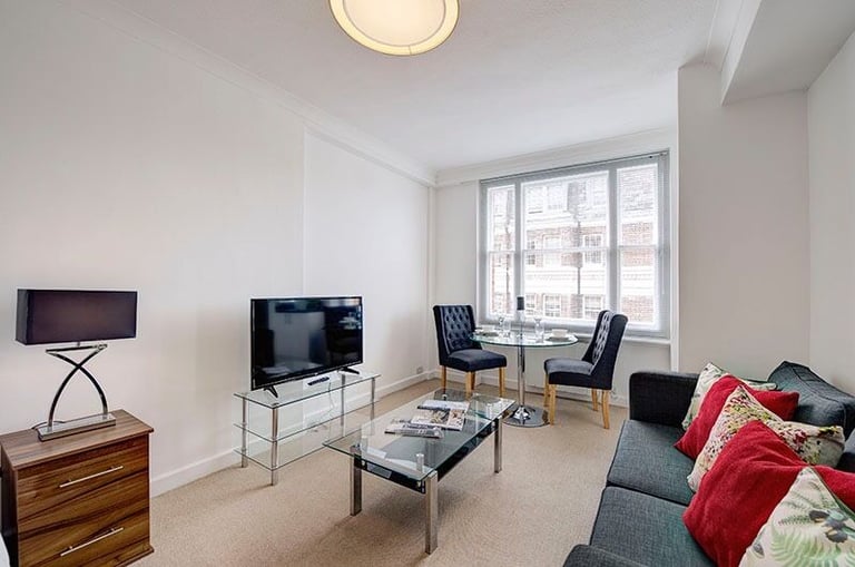 Short Term Let. Fully Furnished Studio in HydePark available now!!!