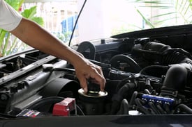 Mobile car repairs. Brake, suspensions, oil service, filters. 