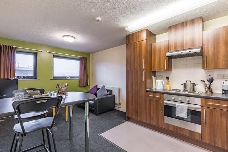 Student Rooms in Sheffield – Find Your Exclusive Offer Now | Comfortable Homes Near Campus