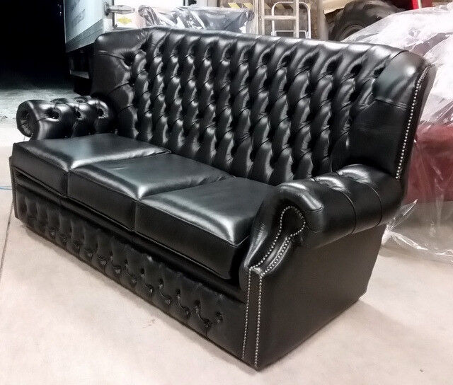 Chesterfield Suite Wraparound Style