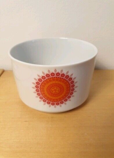 ***Reduced*** Vintage/Retro Winterling Kirchenlamite Tea Set.