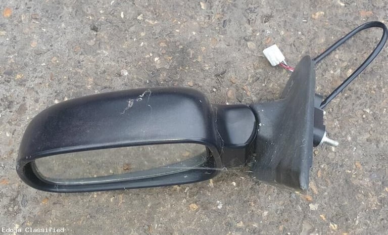Daihatsu Terios Left Side Wing Mirror 2004