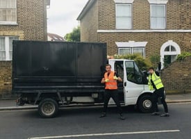 ☎️RUBBISH REMOVAL SERVICE 💳 CARD PAYMENTS♻️WASTE CLEARANCE-JUNK COLLECTION-BUILDERS GARDEN WASTE
