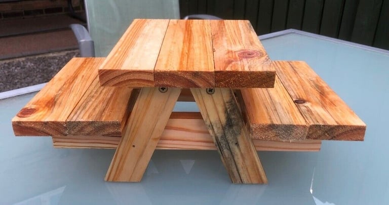 Squirrel  Picnic Table 100% recycled timber