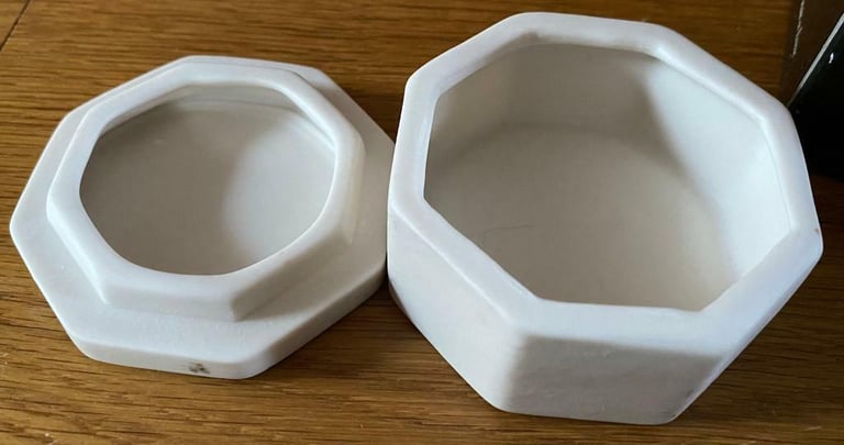 Horizon Porcelain Octagonal Trinket Box, Boxed
