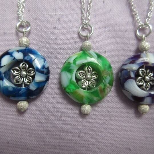 image for Pendant Necklaces Mother Of Pearl Hoop BRAND NEW