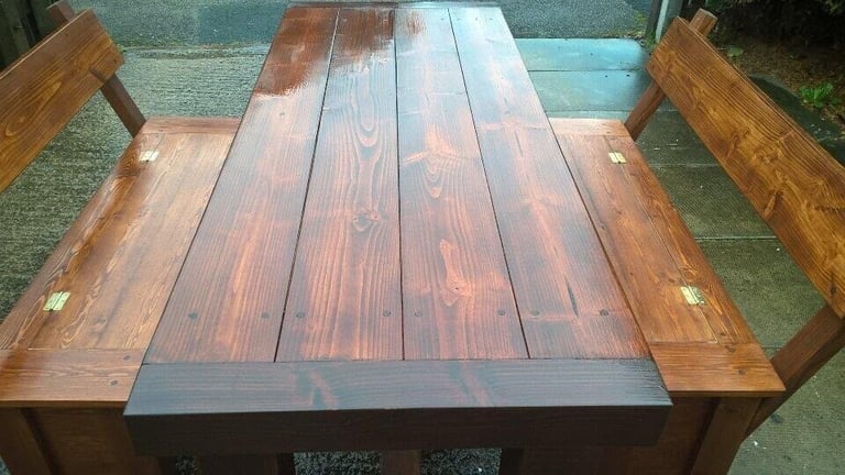 HAND MADE TIMBER FURNITURE FOR BARS,RESTAURANTS,CAFES, TABLES,BENCHES,CHAIRS,BARS,MIRRORS