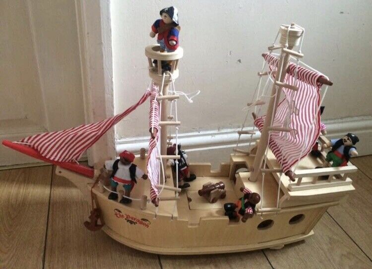 Tidlo pirate hot sale ship