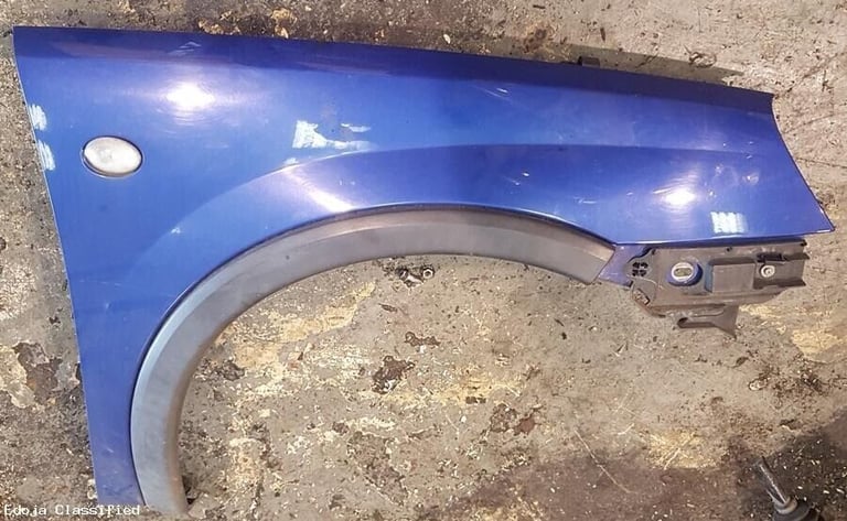 image for Vauxhall Corsa C Right Side Front Wing Blue Z21K 2003