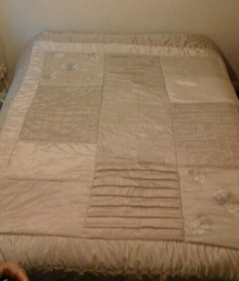 Double bed throw, quilted, super quality, patchwork, quilted