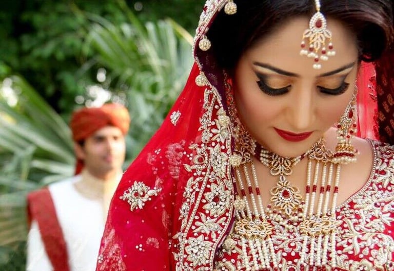 Wedding Photographer Videographer • Female or Male • Photography & Cinematic Videos Videography