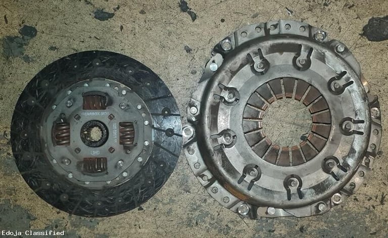 Nissan Micra 1.2 Clutch And Clutch Plate 2010