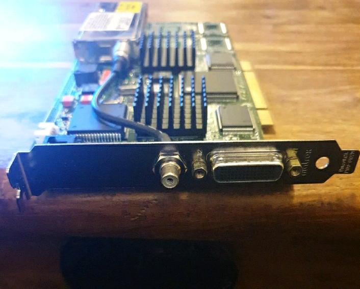 MATROX MULTIPLE OUTPUT/TV TUNNER GRAPHICS CARD. MATROX 908-06 REV A.