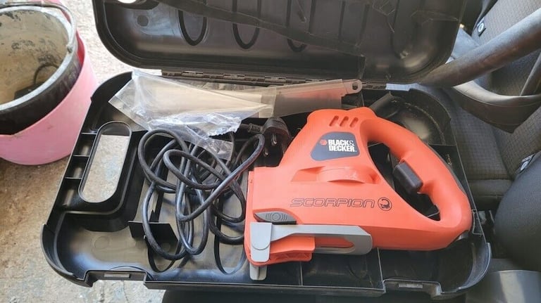 Black and Decker Scorpion saw
