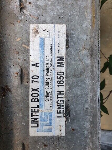 Catnic Galvanised Lintel Box 70A  