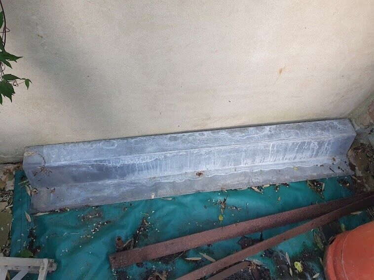 Catnic Galvanised Lintel Box 70A  