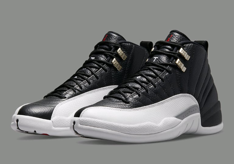 Nike Air Jordan 12 Playoffs- 2022 - UK Size 9