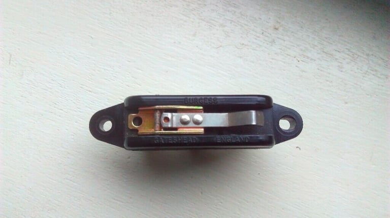 VINTAGE BAKELITE Burgess micro contact switch REF; CJT2KA2/1287 excellent condition