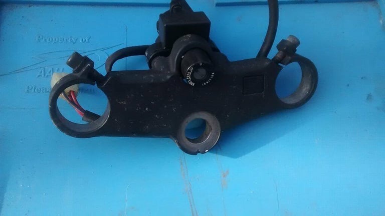 image for HONDA CBR600 CBR 600 FM-FW 1990-1998 TOP YOKE TRIPLE CLAMP FITS STEEL FRAME MODELS