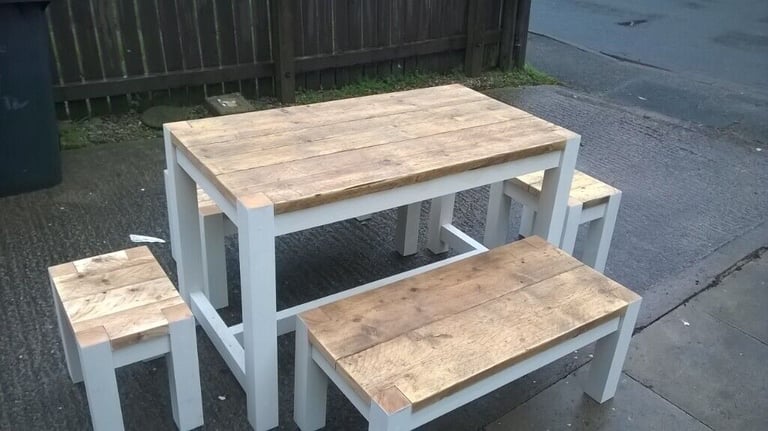 HAND MADE TIMBER DINING,COFFEE TABLES,TV UNIT,BEDS,CHAIRS,BENCHES,ANYTHING MADE SEE AD