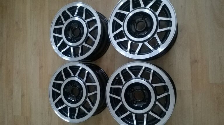 MK2 VW SCIROCCO   SNOWFLAKE   14 INCH 4 STUD ALLOY WHEELS 