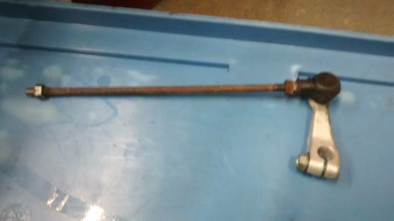 HONDA CBR600 FX FY CBR  1999 - 2000 F4 F4i GEAR LINKAGE & SELECTOR ARM