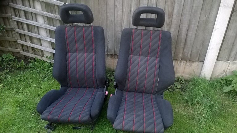 MK2 VAUXHALL ASTRA DASHBOARD & CENTRE CONSOLE- MK2 ASTRA 3DR SXI INTERIOR