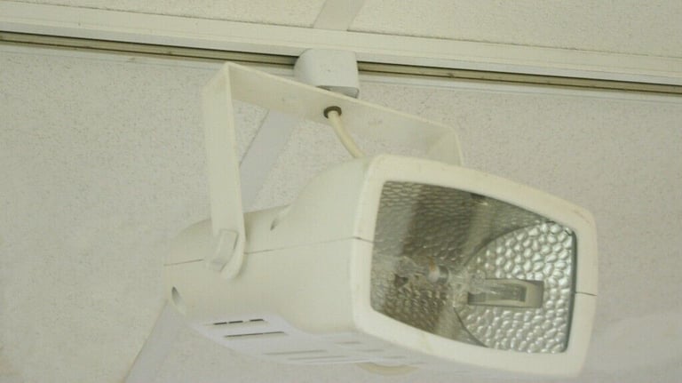Shop Showroom Home Studio Light Track With 3x Spot Flood Lights
