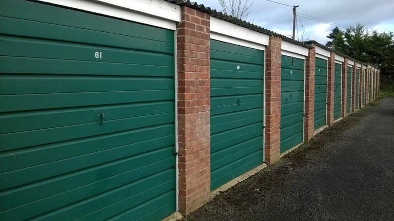 Garages to rent in SPRINGFIELD ROAD, ROWDE - available now!!!!!!
