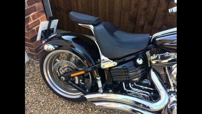 Harley Davidson FXCWC ROCKER C Custom Motorcycle 