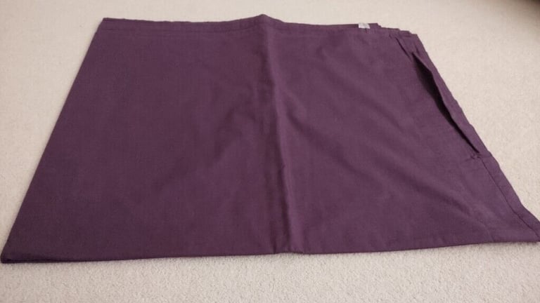Purple Double Quilt Cover and two pillowcases (two sets available)