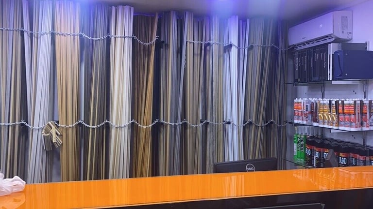 Laminate beading - £3.00 All Colours Available 2.4m - Barking