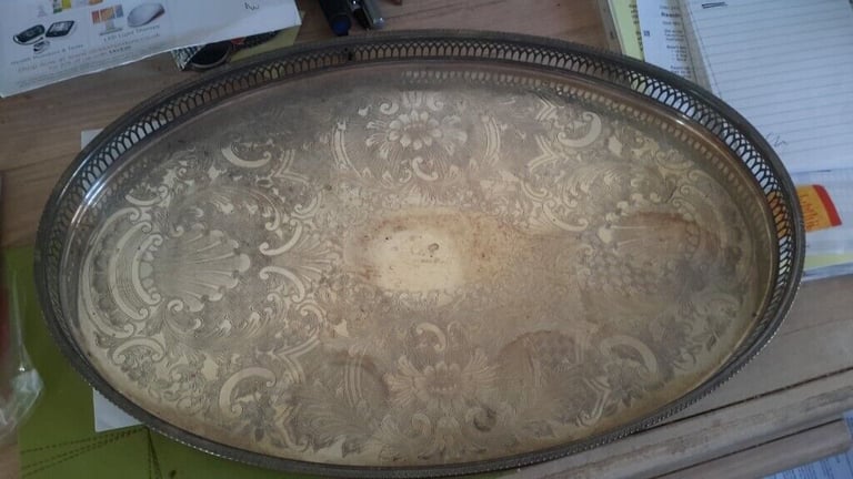 Gorgeous silver plated gallery tray 19" x 12". 