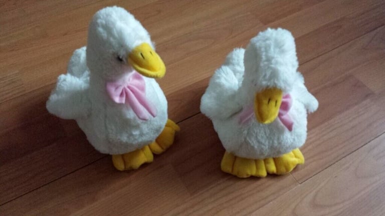 image for A PAIR OF WHITE FLUFFY DUCKLINGS Great from EASTER