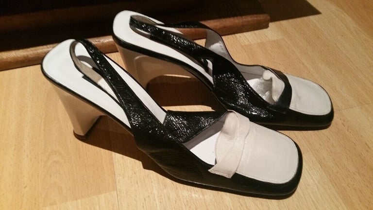 Rare Vintage 90's Designer PATRICK COX Square Toe Slingback Leather Shoes. N. Mint Cond. Size 37