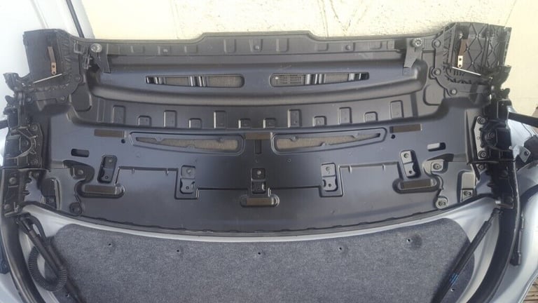 BMW 3 SERIES - TAILGATE / BOOTLID - E93 - CONVERTIBLE ONLY!!