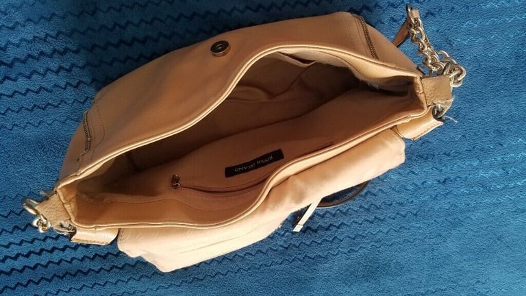 River Island handbag, brownish yellow color, good condition  £3.5