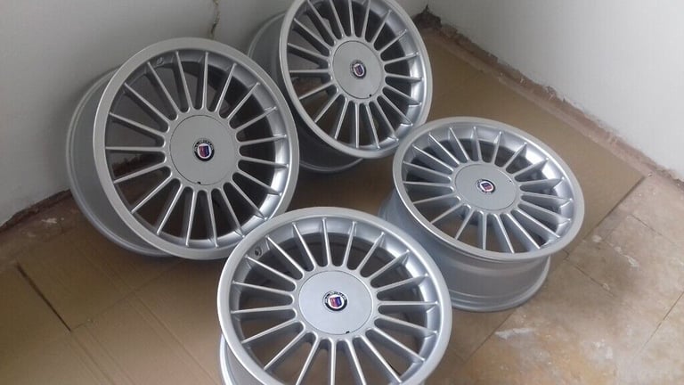 image for E39 BMW  5 SERIES 523i SE  ALPINA  ALLOY WHEELS 17 INCHES