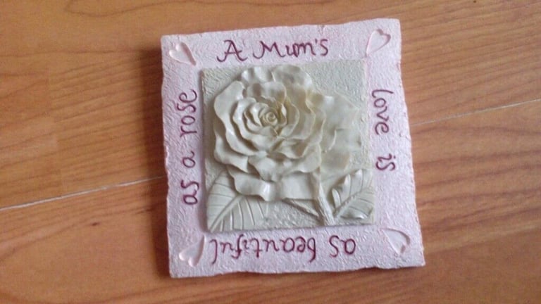 image for Would make a great Gift MUM's Rose Wall Plaque