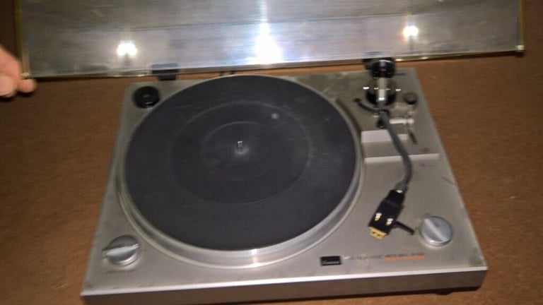 Turntable Sansui p50  SUPERB VINTAGE