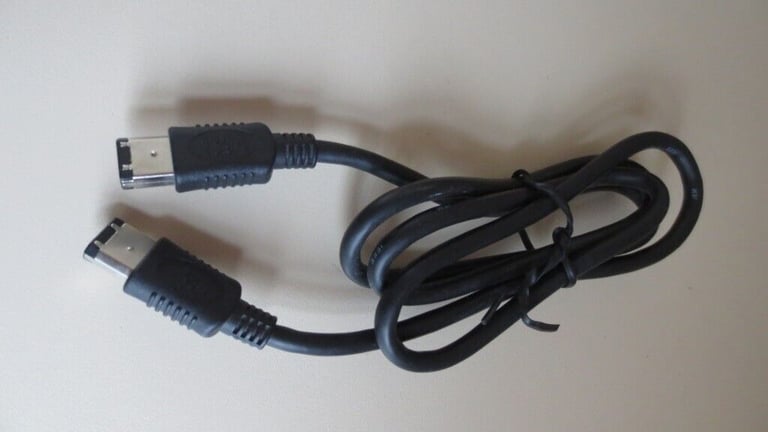 Firewire 400 6 pin to 6 pin 6-6 IEEE 1394 Cable Short 1 Metre Lead