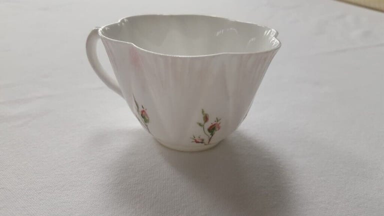 Trio of vintage coffee cups