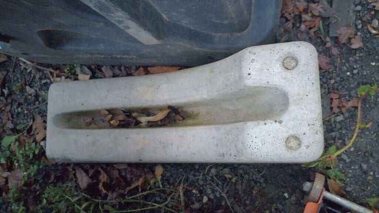 free Loc. Del. concrete bike bicycle stand home shop storage 