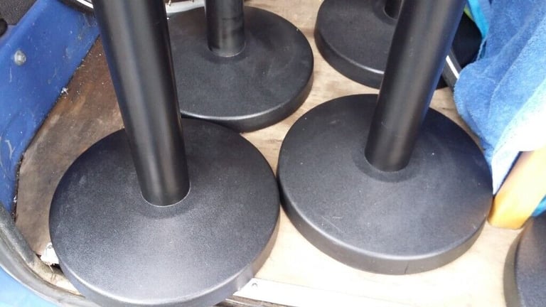 retractable safety security barriers 5