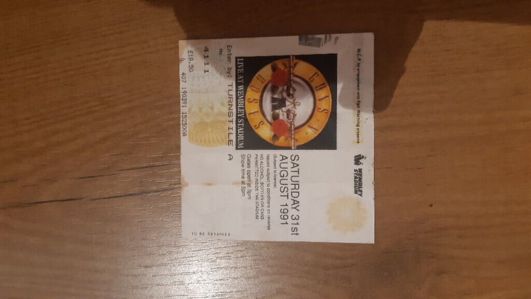 GNR Guns N Roses collectors package, Hard Rock memorabilia