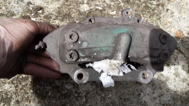 image for Brembo brake caliper Mercedes front right 