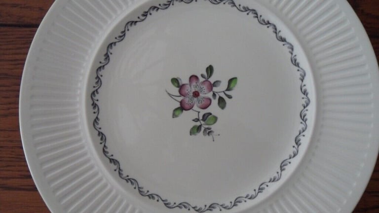 image for Vintage Johnson Bros china - offers invited!