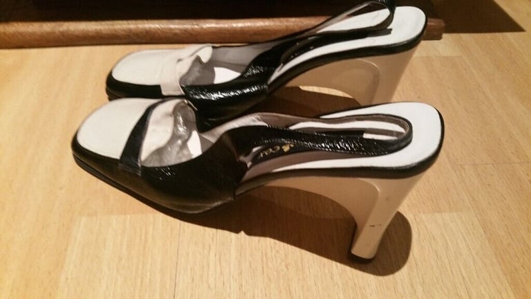 Rare Vintage 90's Designer PATRICK COX Square Toe Slingback Leather Shoes. N. Mint Cond. Size 37